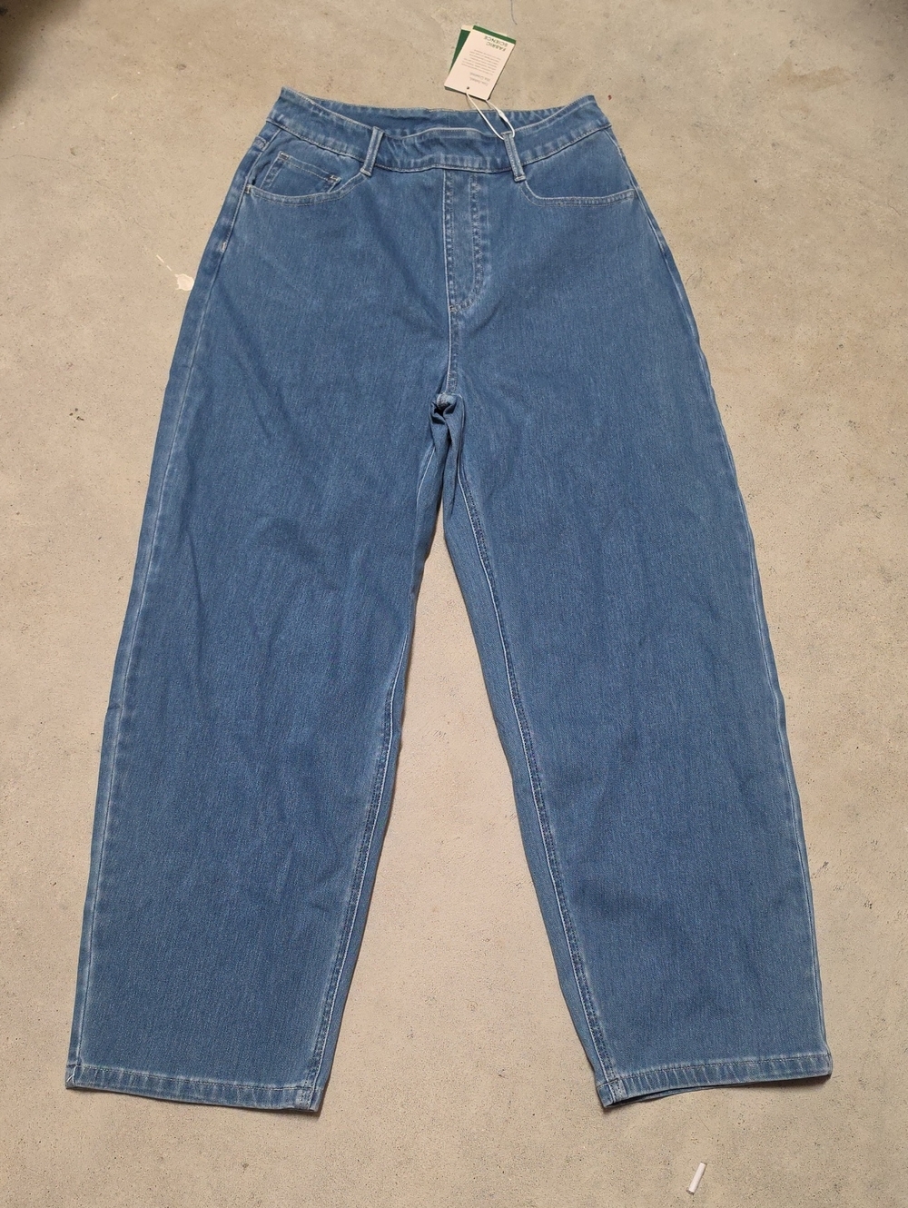 Nwt Halara Jeans Barrel Leg? Straight Leg? I Cant Tell #211
